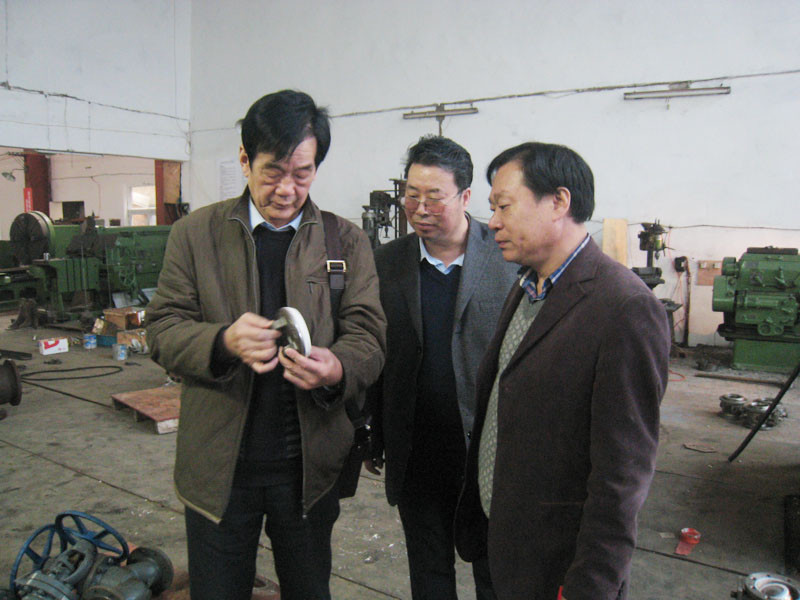 研究院赴中力阀门开展调研