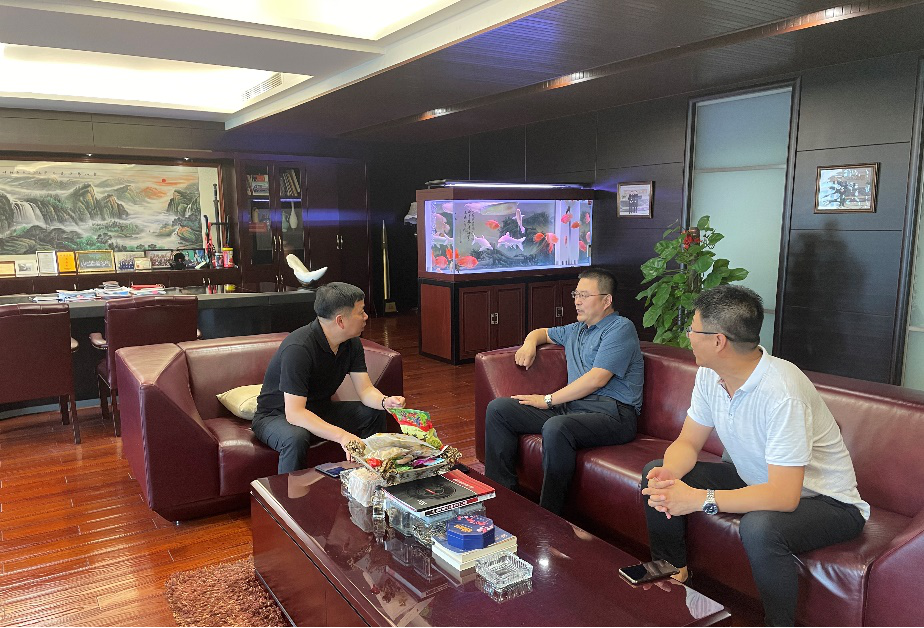 兰理工温州泵阀院走访立信阀门集团