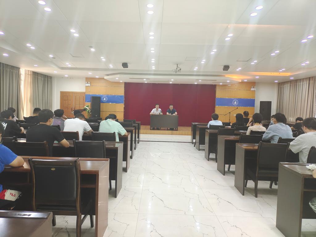 温州研究生分院开展21级学生入企动员会