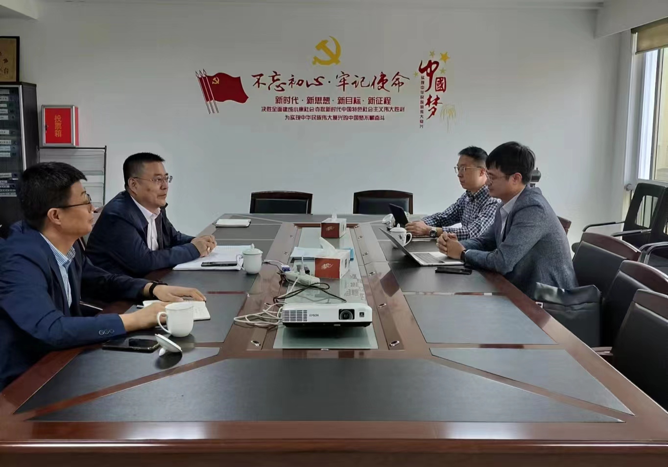 国科温州研究院来访兰理工温州泵阀院