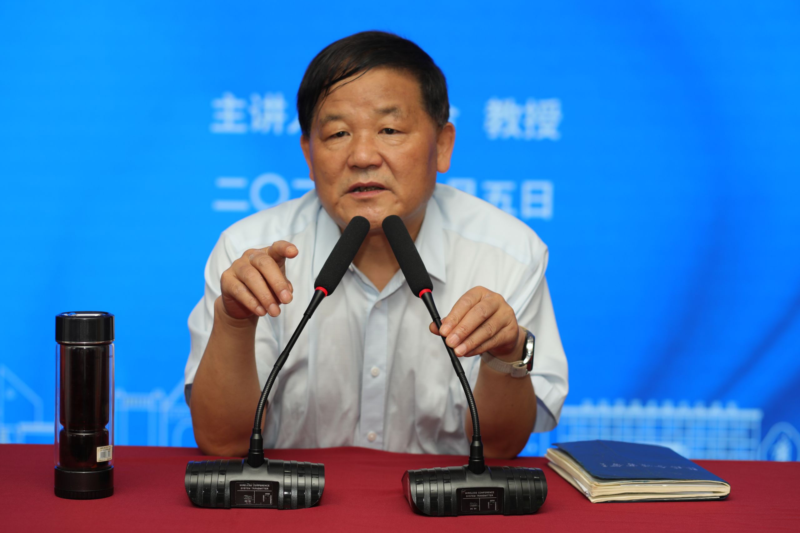 温州泵阀院开展“深入学习习近平文化思想、促兰理工温州泵阀院高质量发展”专题报告