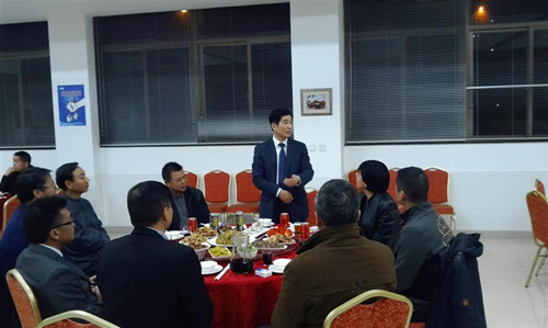 我市举行外地驻温专家新春茶话会