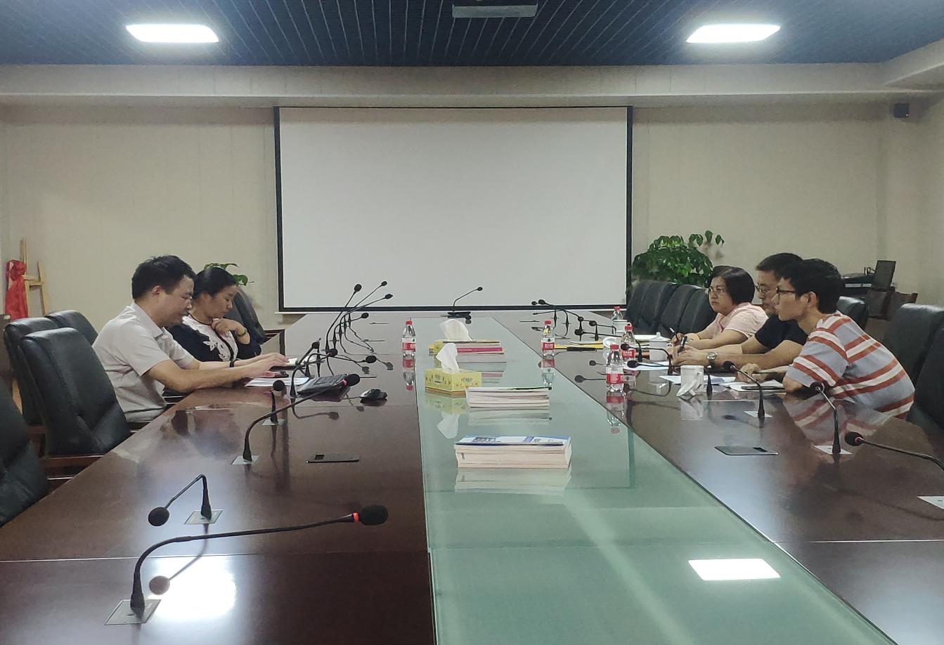 兰理工研究院与亚龙集团开展人才合作对接