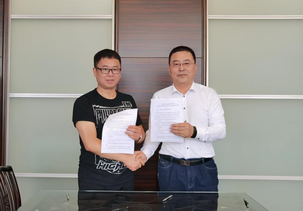 兰理工温州泵阀院与特技、方正阀门集团开展合作交流