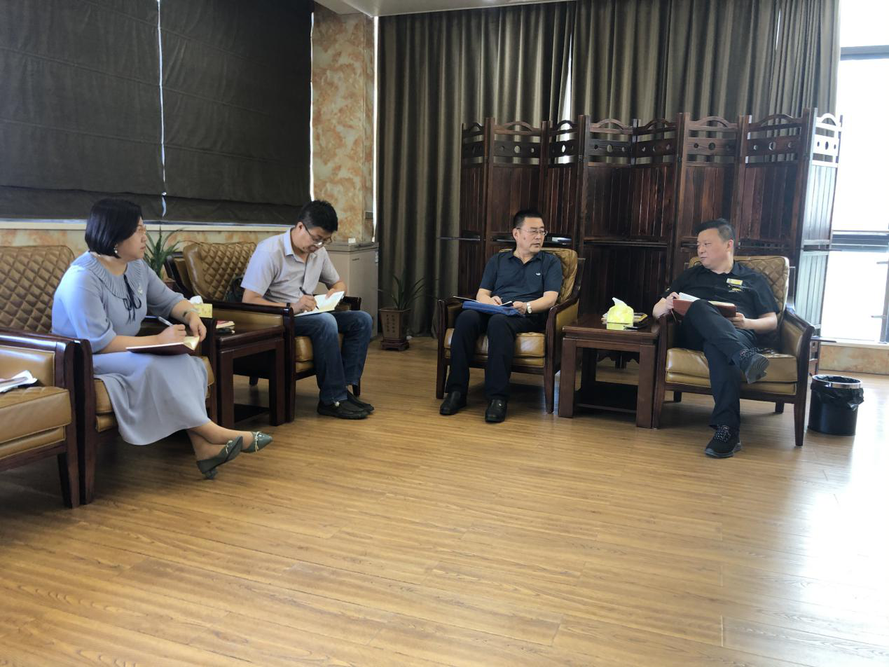 兰理工泵阀院与亚龙智能开展技术需求对接