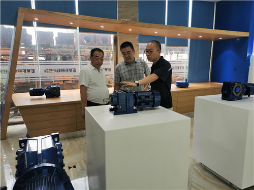 温州泵阀工程研究院走访通力重型齿轮、恒齿传动机械