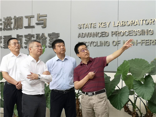 温州市副市长汪驰一行赴兰州理工大学作产学研合作交流