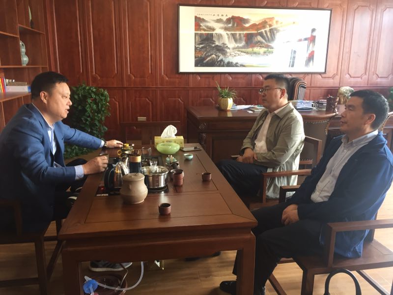 温州泵阀工程研究院走访亚龙智能装备集团股份有限公司