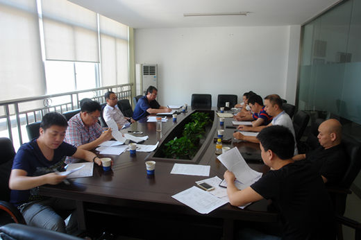 泵阀研究院院参加永嘉县泵阀产业向系统流程装备产业转型发展讨论会