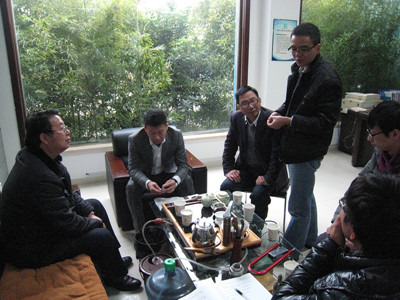 泵阀研究院赴龙湾企业开展2014年工作