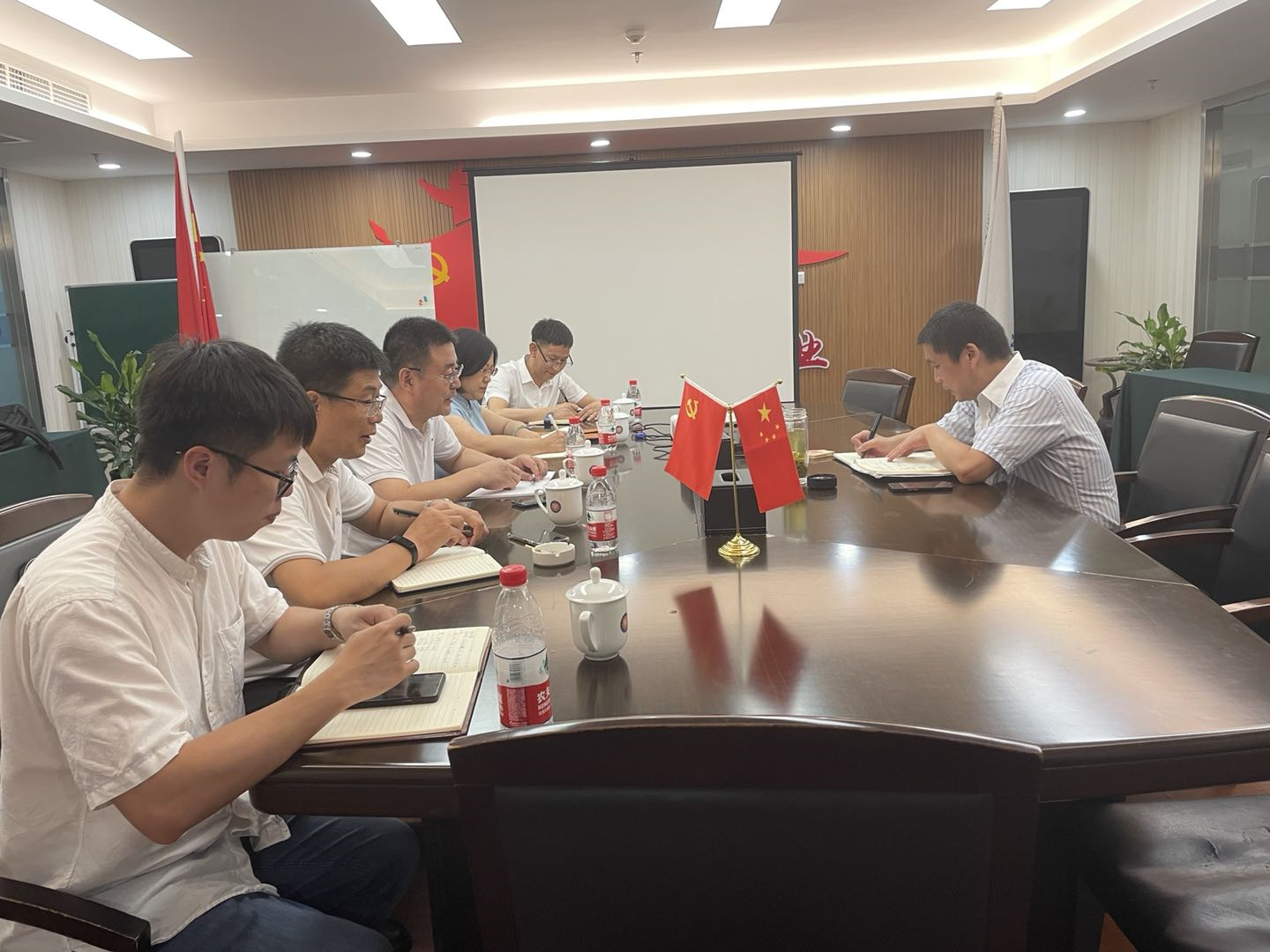 兰理工温州泵阀院走访华中科技大学温州先进制造技术研究院