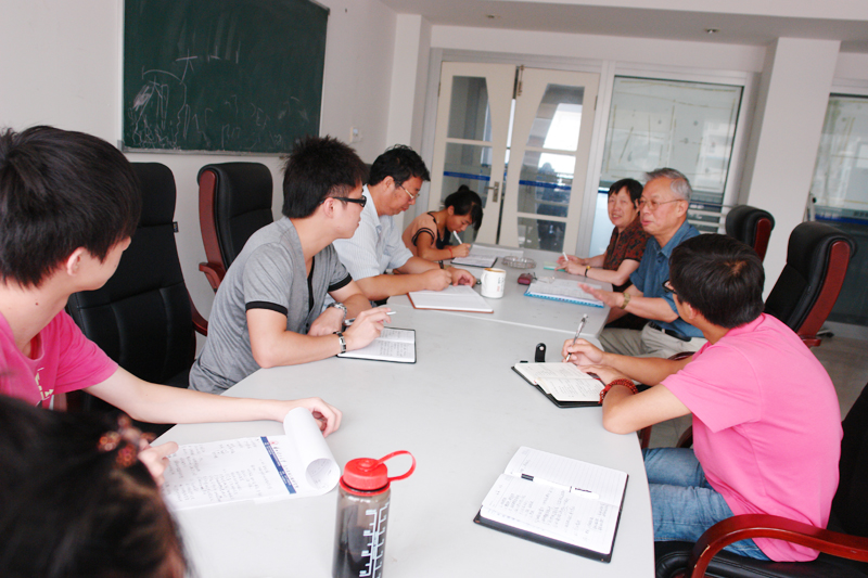 研究院召开材料技术讨论会