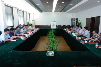 兰州理工大学王晓明校长一行到龙湾空港新区考察