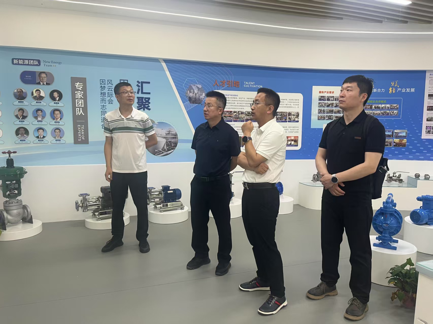 兰州理工大学校友赴温州泵阀院调研交流