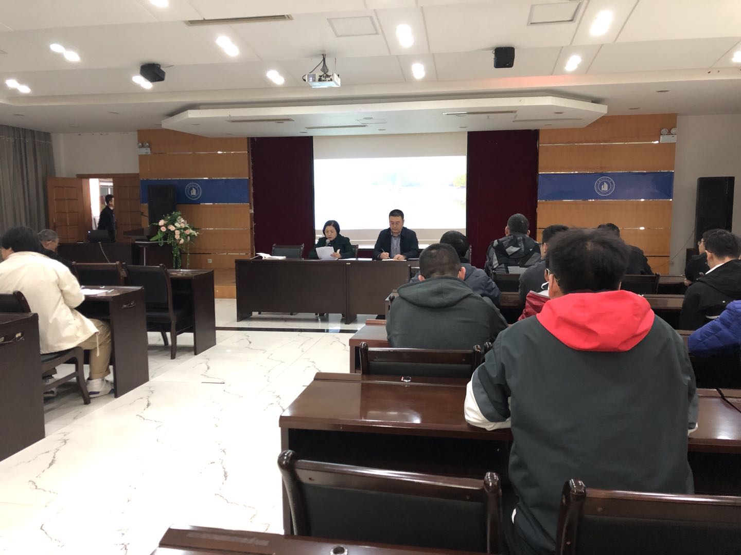 温州研究生分院开展疫情防控常态化及消防安全教育宣传活动