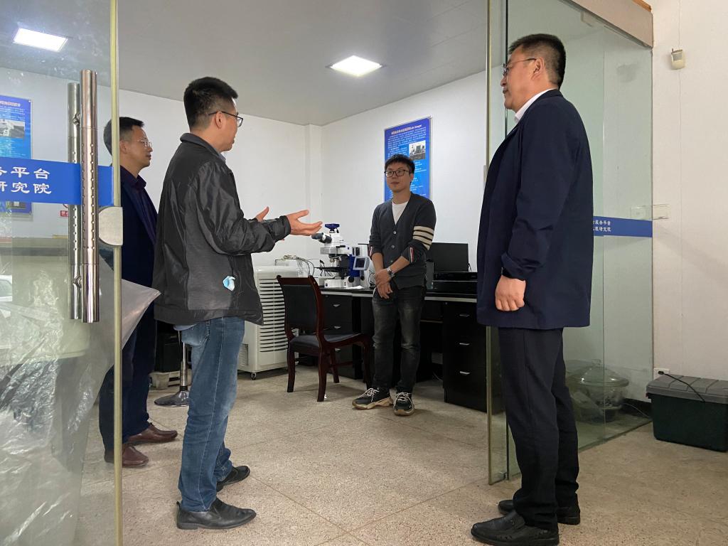 兰理工温州泵阀院与天工阀门开展技术合作