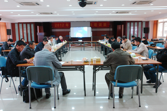 研究院举办院企联合申报2013年省重大科技专项讨论会