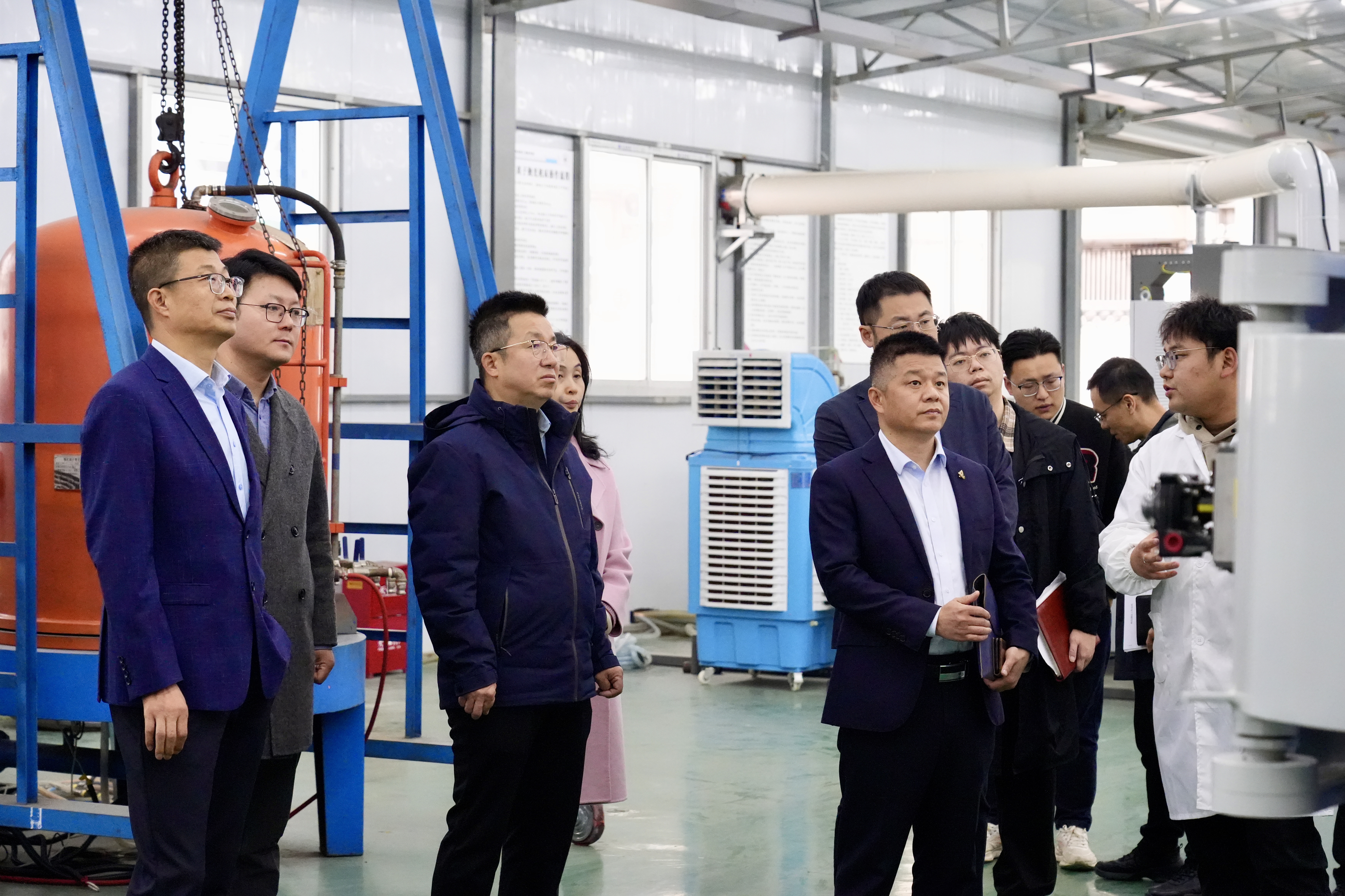 温州市科技局领导莅临兰理工温州泵阀院调研指导