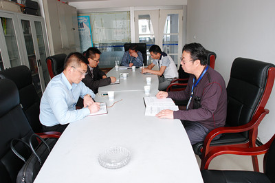 永嘉县郑焕东副县长一行莅临泵阀研究院开展调研